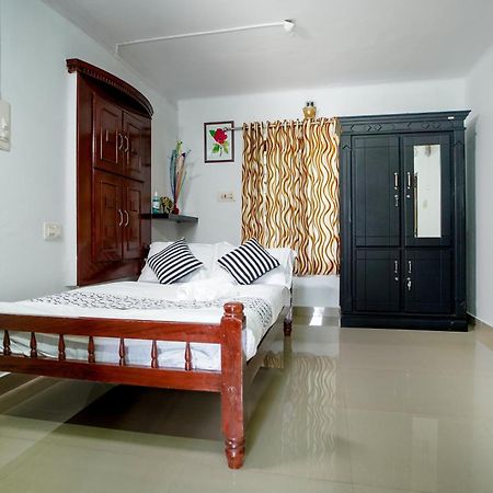 Ferienwohnung Wayanad Palm Grove Retreat G Floor Sultan Bathery Exterior foto