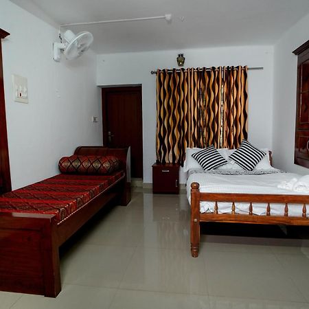 Ferienwohnung Wayanad Palm Grove Retreat G Floor Sultan Bathery Exterior foto